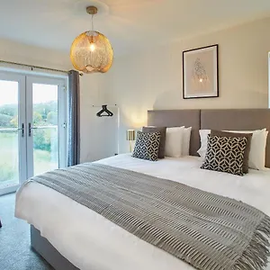 Host & - Hoggarths Retreat Holiday home Whitby